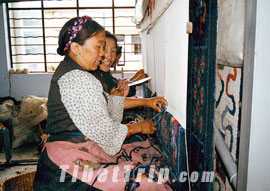 Tibetan carpet, Tibetan handicraft