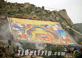 Buddha Unfolding Festival in Drepung Monastery, Lhasa