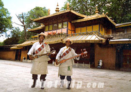 Tibet festivals – Tibetan musicians