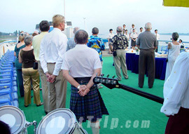 Captain's Welcome Party, Yangtze Cruise