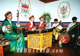 Musical instruments for Tibetan dance