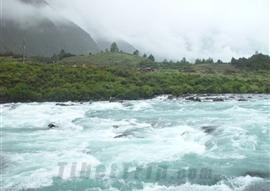 Yarlung Tsangpo River, Nyingchi