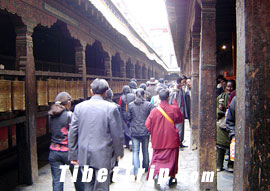 Prayer wheels in Jokhang Temple, Lhasa.