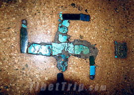 Buddhist swastika, Tibet